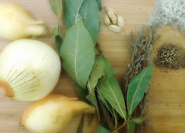 Ingrédients pour le bouquet garni du homard