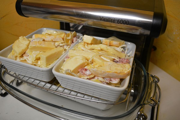 Plat combiné : tartiflette et cake aux pommes à la cuisson vapeur douce