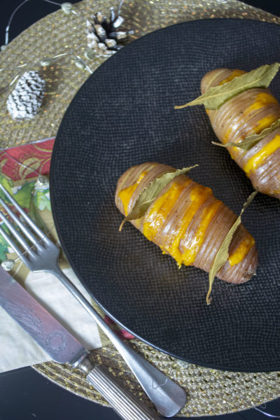 Pommes de terre Hasselback, mimolette et jambon cru - Douce Addiction