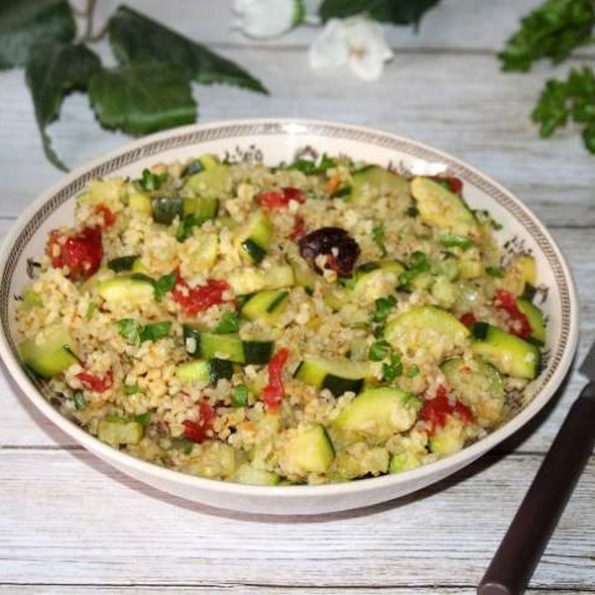 Une salade de boulghour à l'omnicuiseur